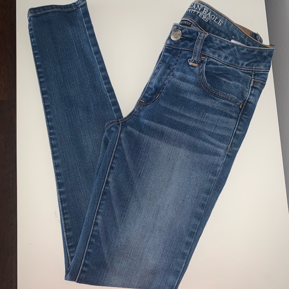 American Eagle Skinny Jeans - Size 4